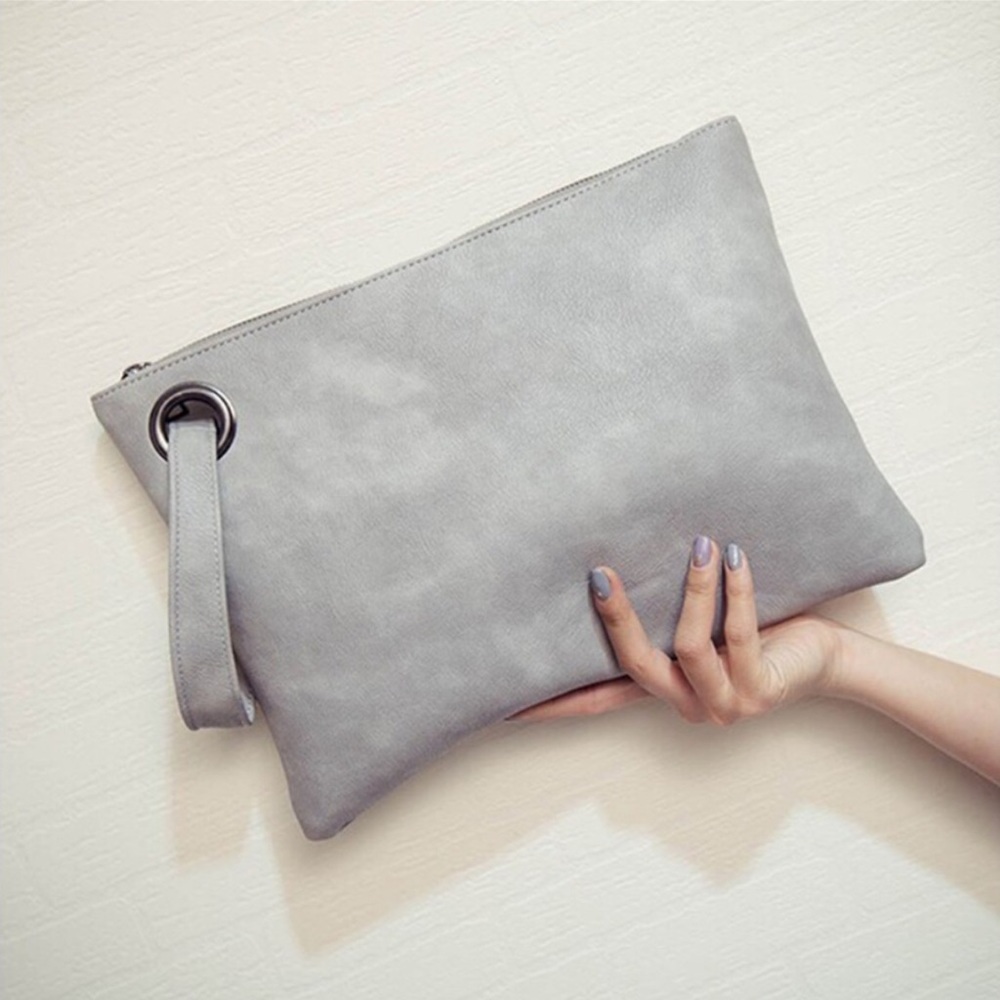 🎉Host Pick🎉Gray faux leather handbag